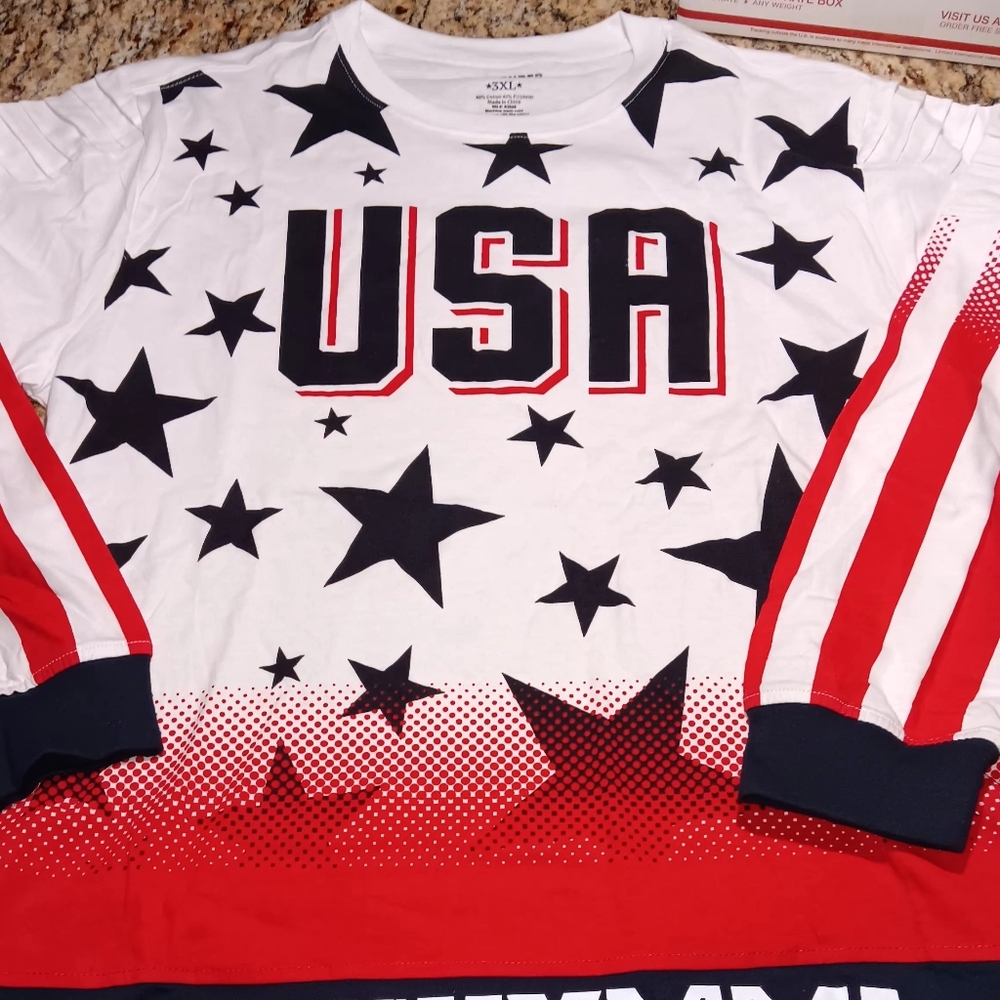 USA Themed mensLong Sleeve Shirt - Red, White, and Black new with tags size 3xl